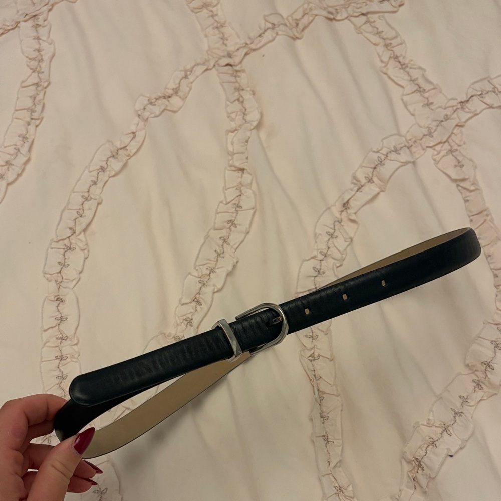 Aritzia Black Leather Women’s Belt